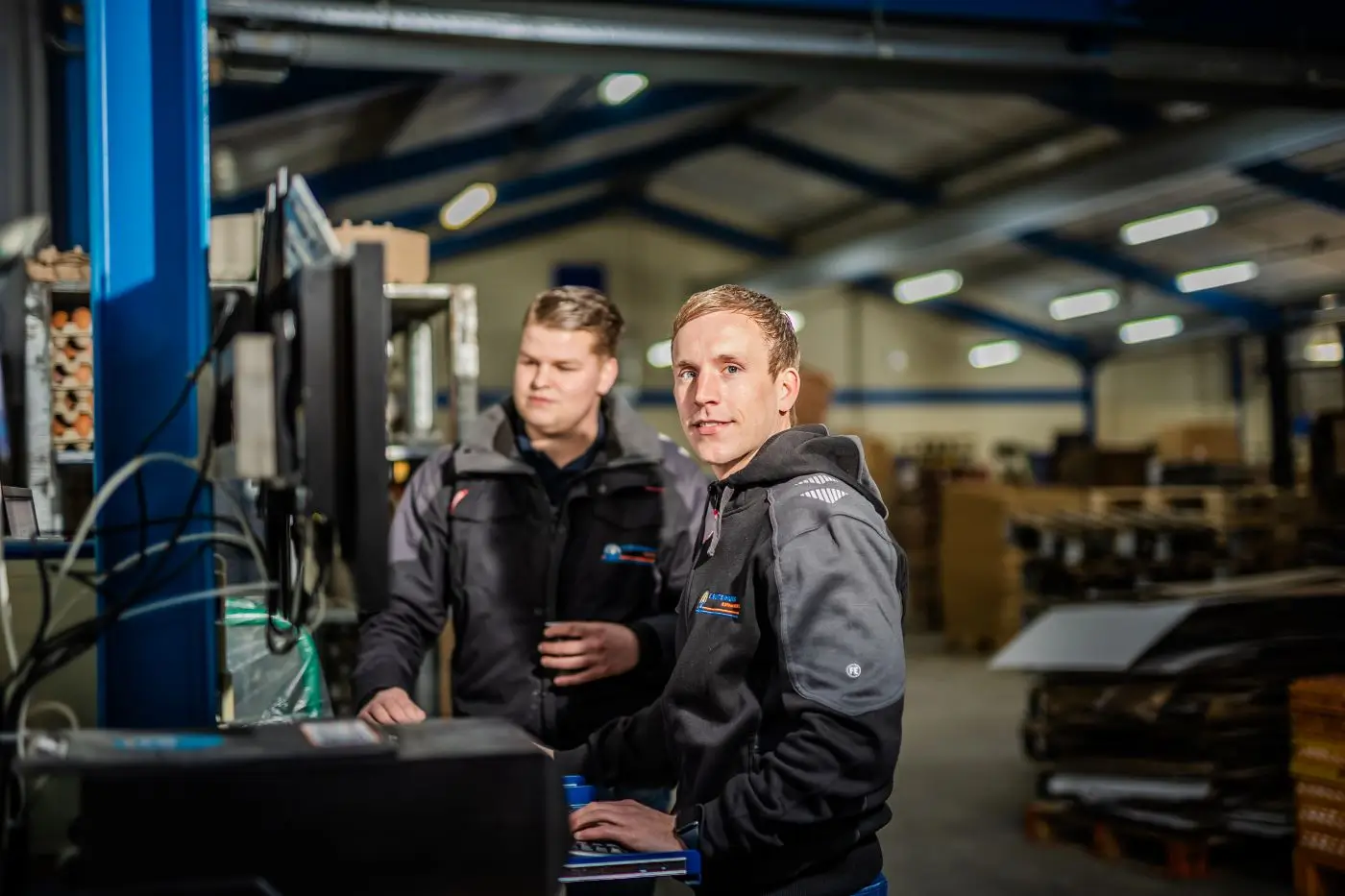 Buitenhuis hr-15 bijgesneden